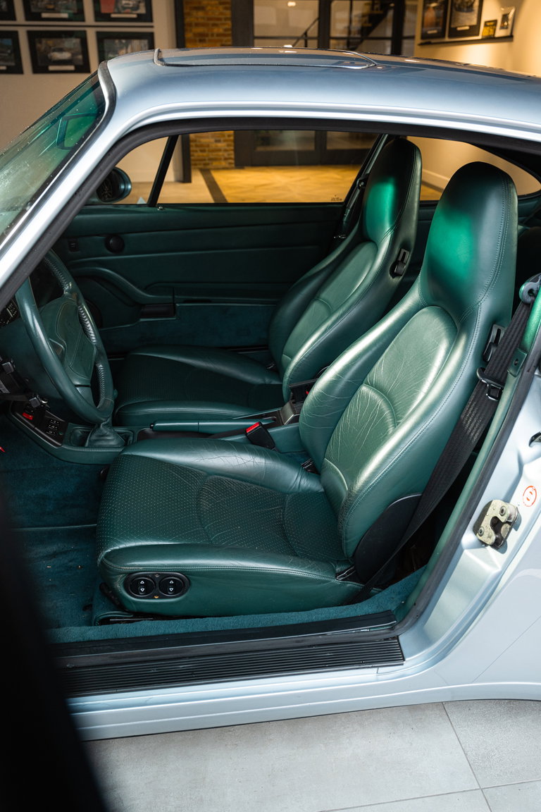 Porsche 993 Carrera