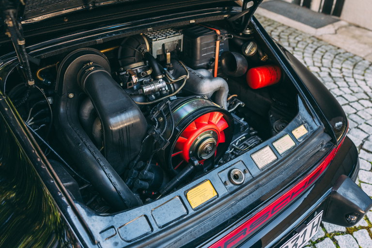 Porsche 911 Carrera 3.2