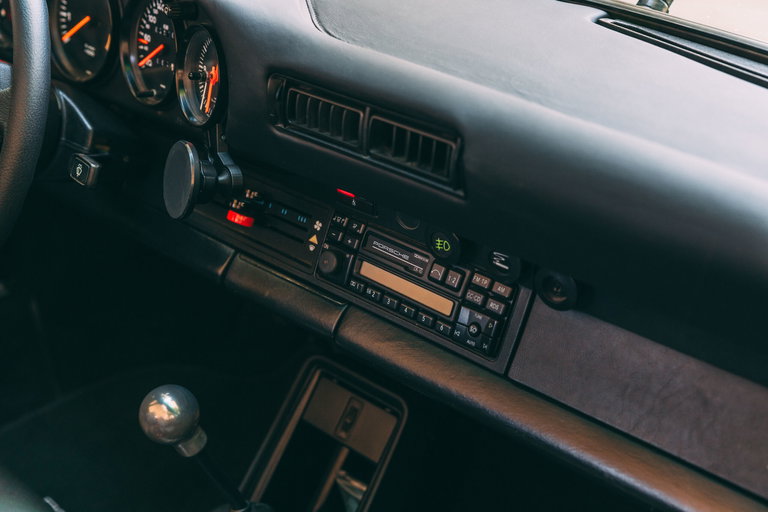 Porsche 911 Carrera 3.2