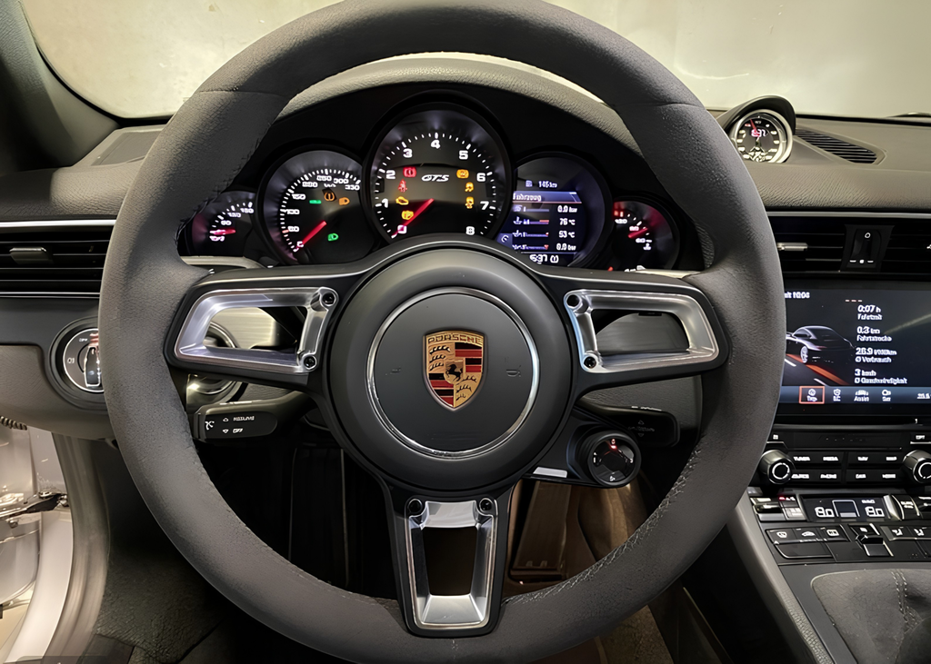 Porsche 991.2 Carrera GTS