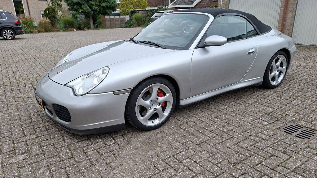 Porsche 996.2 Carrera 4S