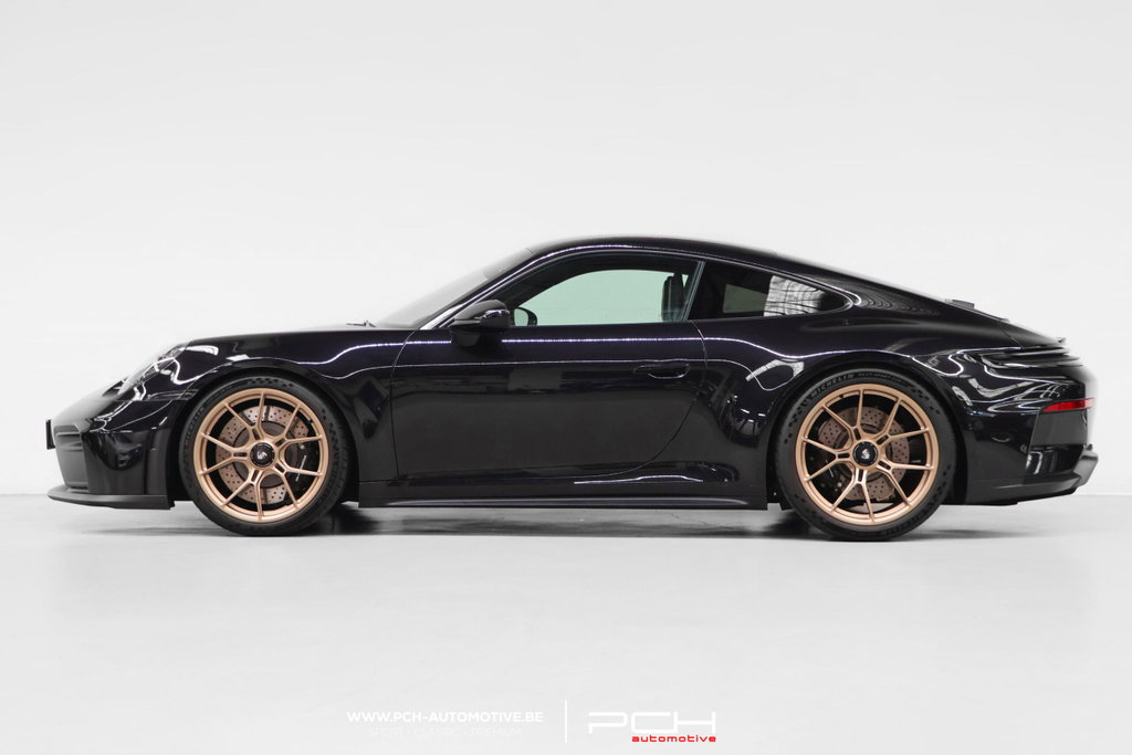 Porsche 992 GT3 Touring