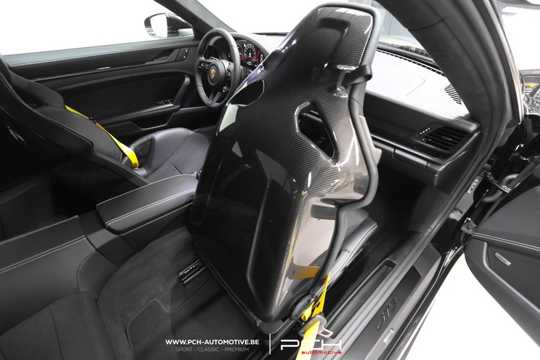 Porsche 992 GT3 Touring