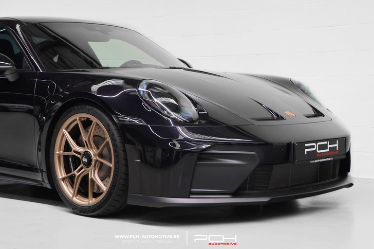 Porsche 992 GT3 Touring