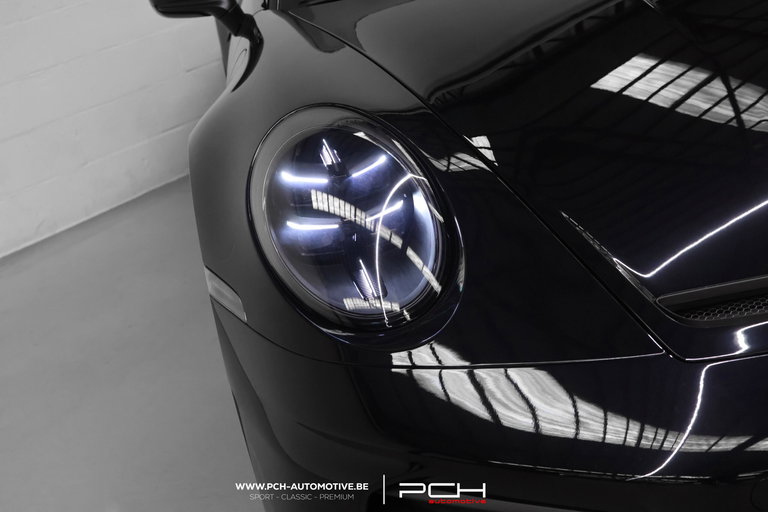 Porsche 992 GT3 Touring