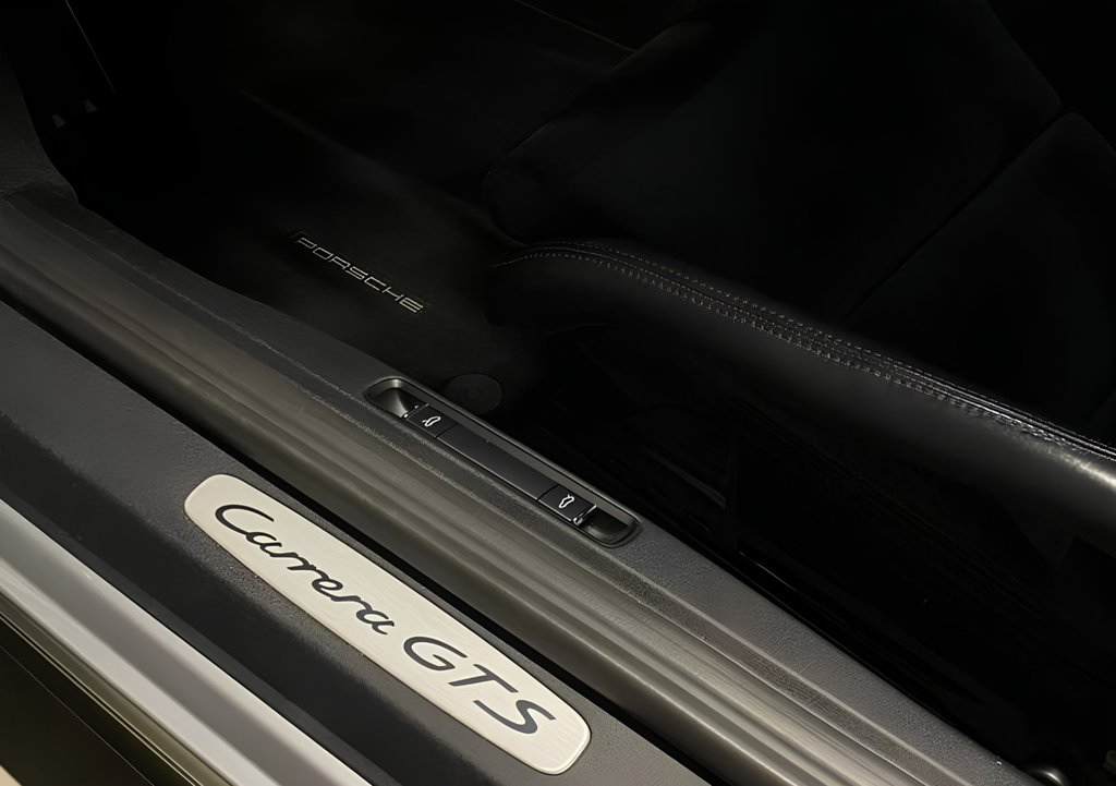 Porsche 991.2 Carrera GTS