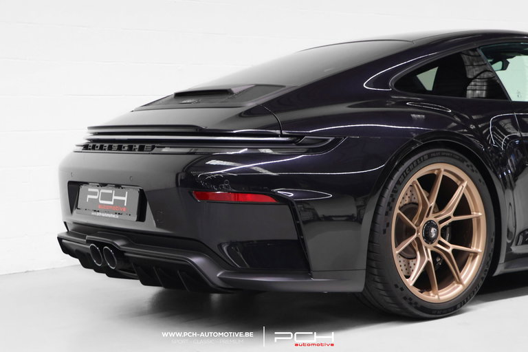 Porsche 992 GT3 Touring