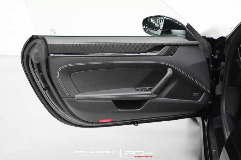 Porsche 992 GT3 Touring