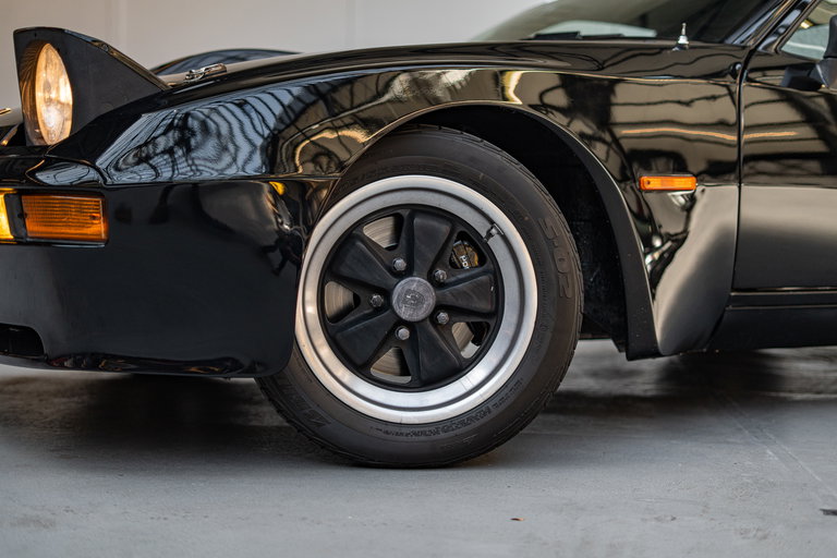 Porsche 924 Carrera GT