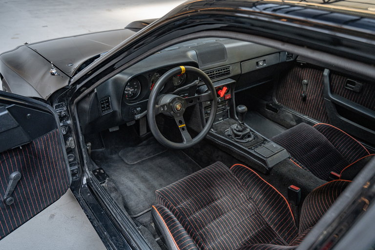Porsche 924 Carrera GT