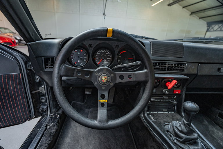 Porsche 924 Carrera GT