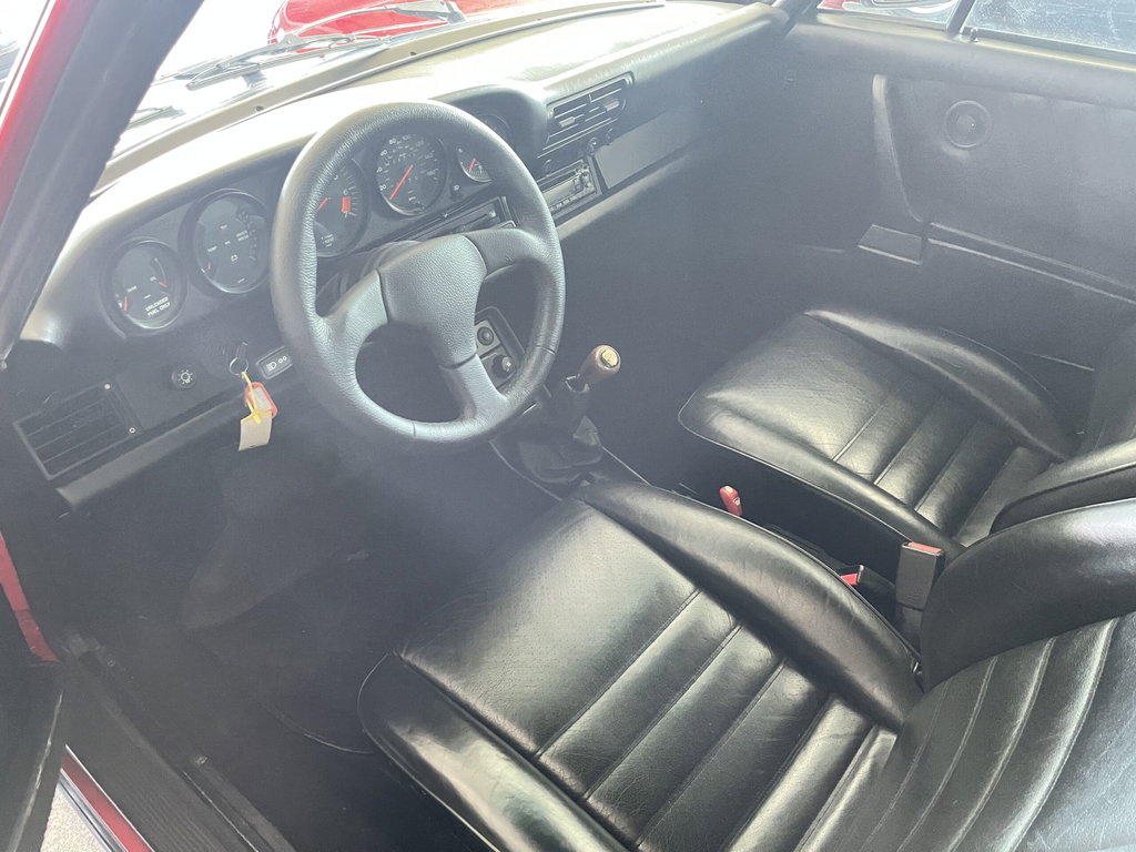 Porsche 911 Carrera 3.2