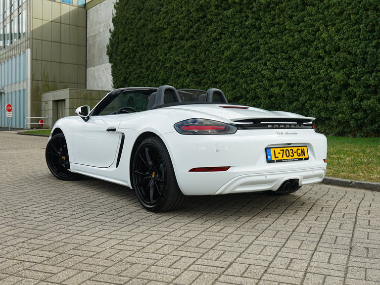 Porsche 718 Boxster