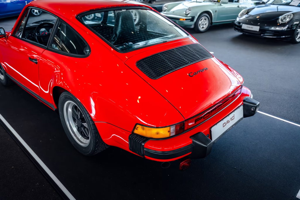 Porsche 911 Carrera 3.2