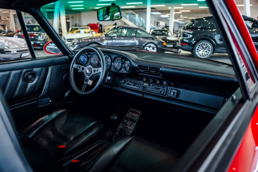 Porsche 964 Carrera 4