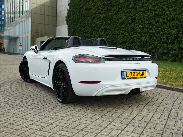 Porsche 718 Boxster