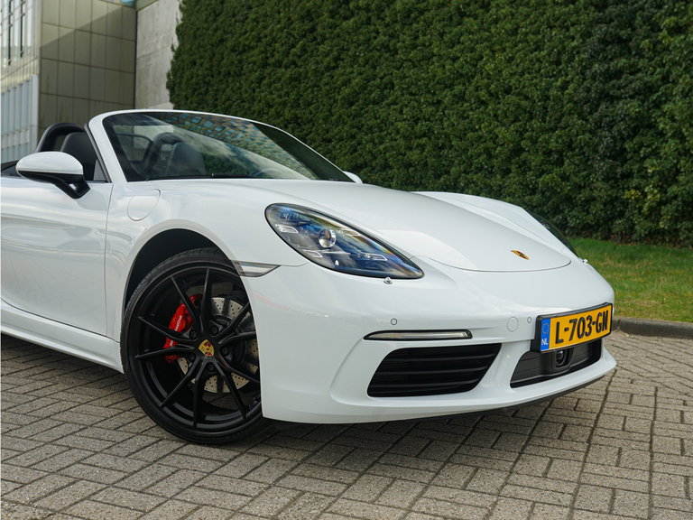 Porsche 718 Boxster