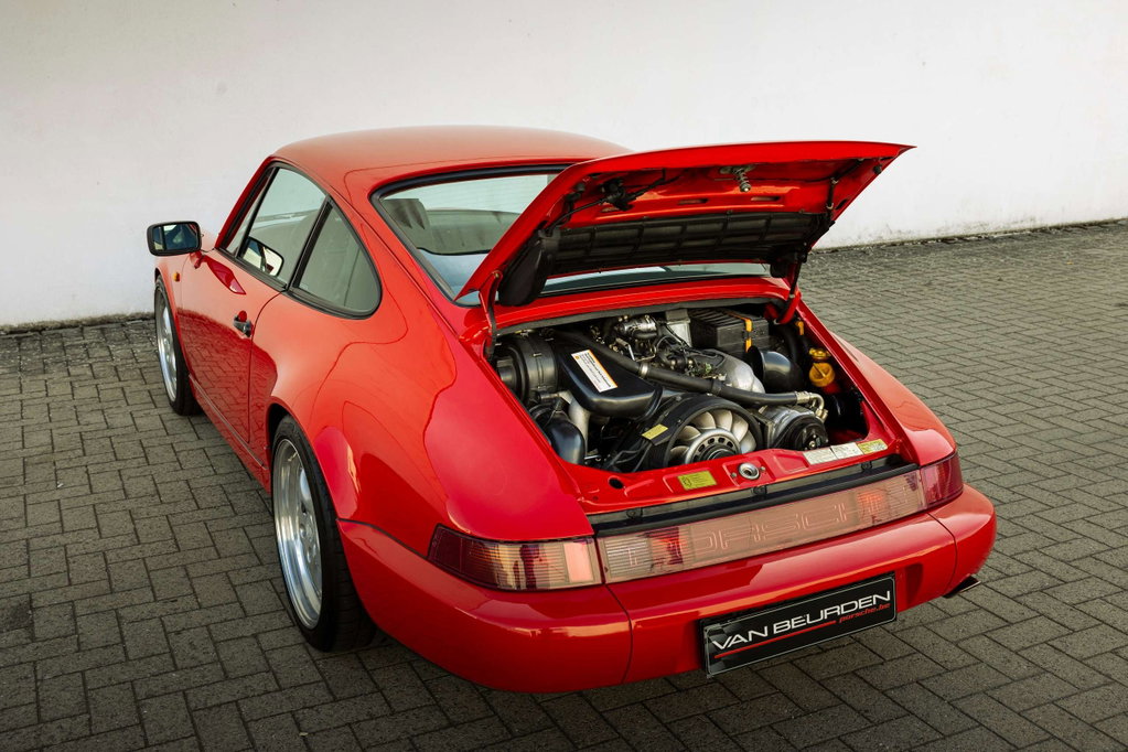 Porsche 964 Carrera 4