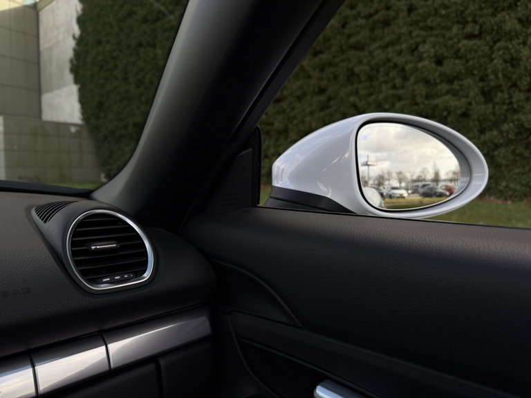 Porsche 718 Boxster
