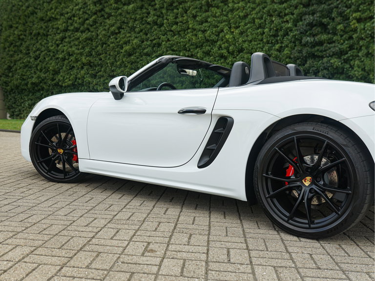 Porsche 718 Boxster
