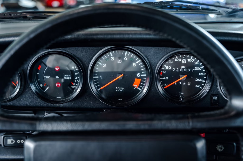 Porsche 911 Carrera 3.2
