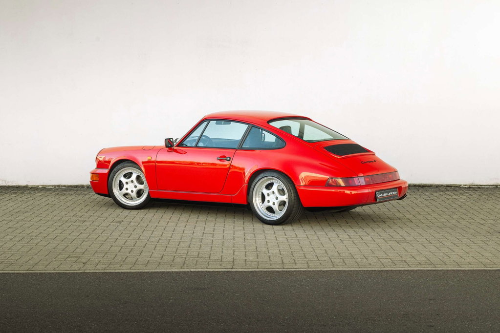 Porsche 964 Carrera 4