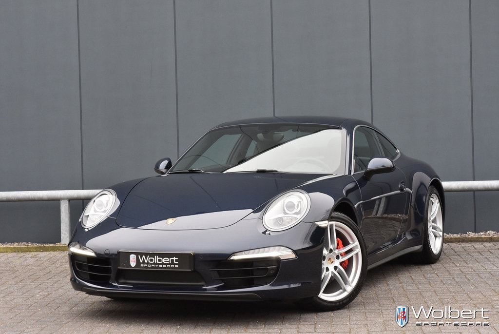 Porsche 991 Carrera 4