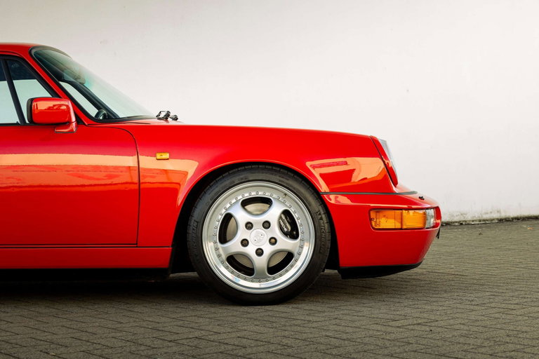 Porsche 964 Carrera 4