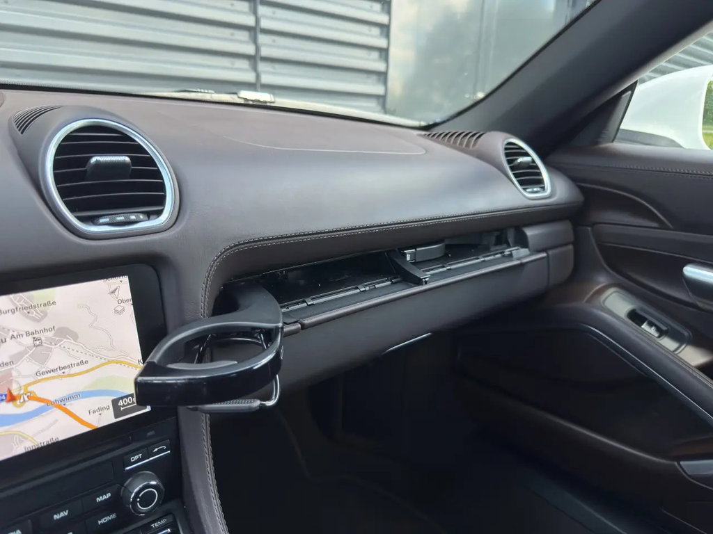 Porsche 718 Boxster S