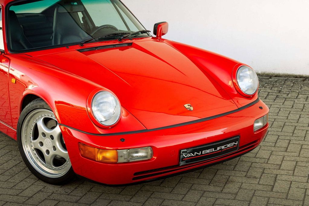 Porsche 964 Carrera 4