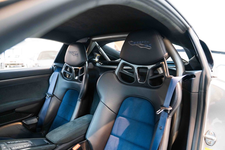 Porsche 718 Cayman GT4 RS