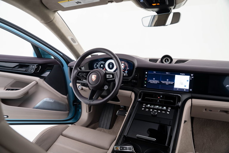 Porsche Panamera GTS