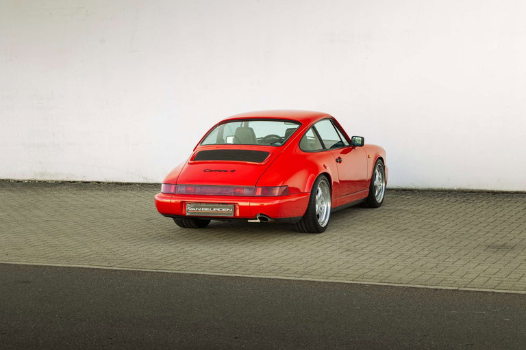 Porsche 964 Carrera 4
