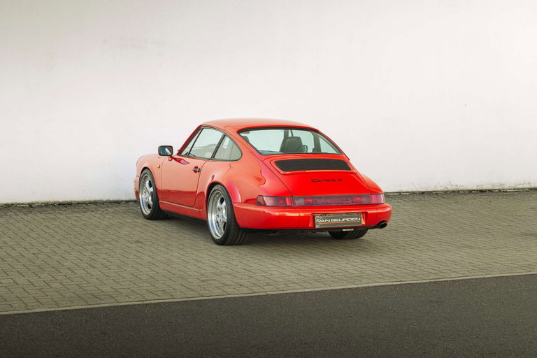 Porsche 964 Carrera 4