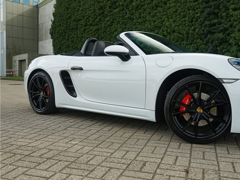 Porsche 718 Boxster