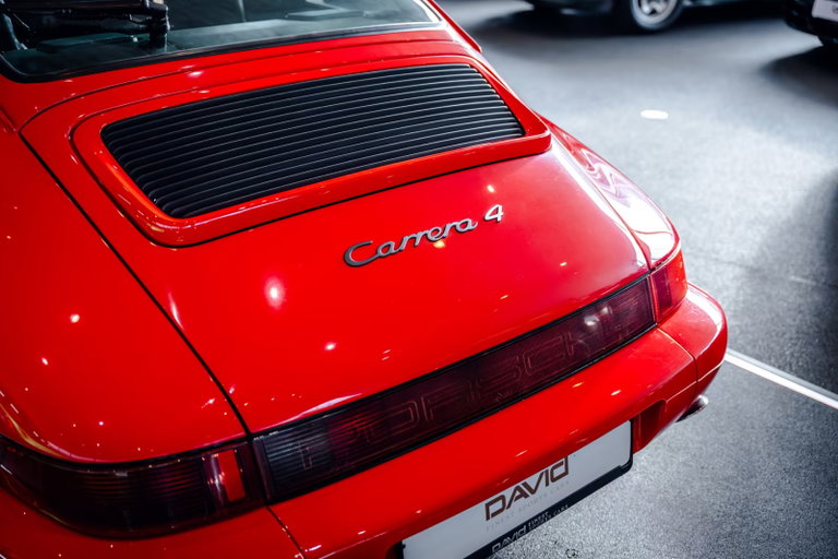 Porsche 964 Carrera 4