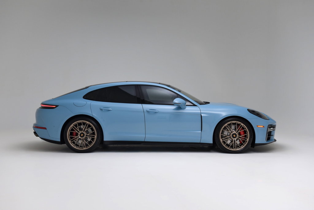 Porsche Panamera GTS