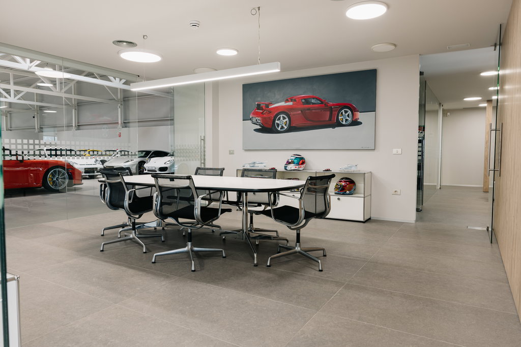 Porsche 718 Cayman GT4 RS