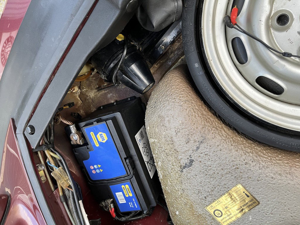 Porsche 911 Carrera 3.2 (US)