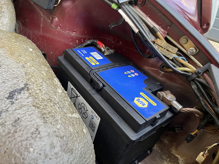 Porsche 911 Carrera 3.2 (US)