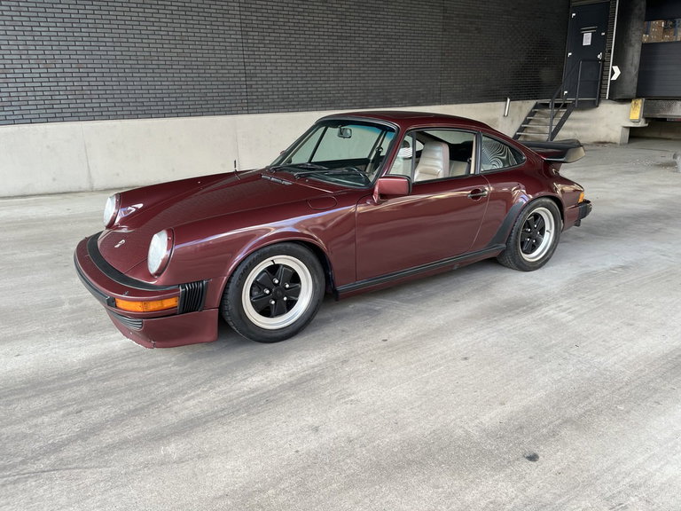 Porsche 911 Carrera 3.2 (US)