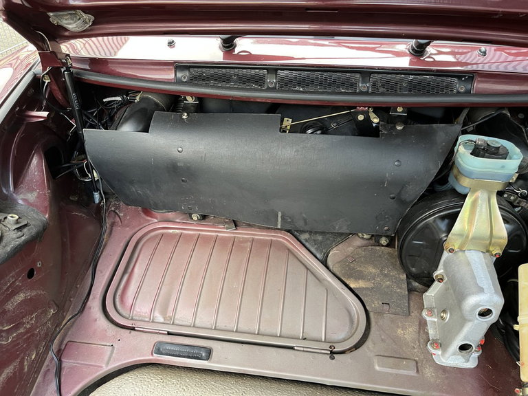 Porsche 911 Carrera 3.2 (US)