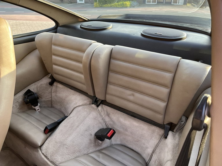 Porsche 911 Carrera 3.2 (US)