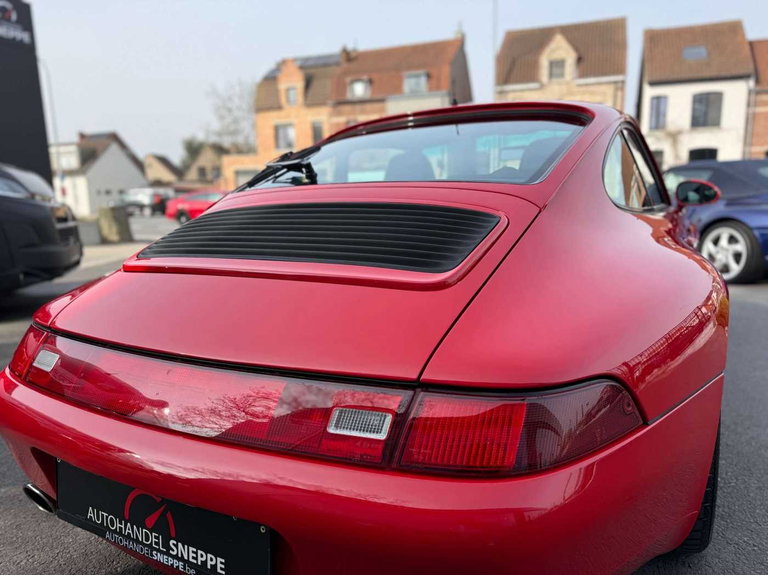 Porsche 993 Carrera 4