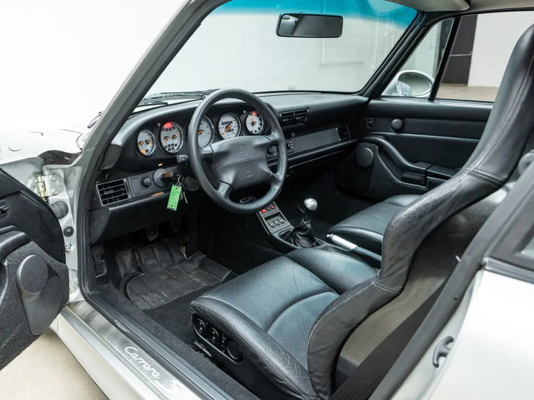 Porsche 993 Carrera 4S
