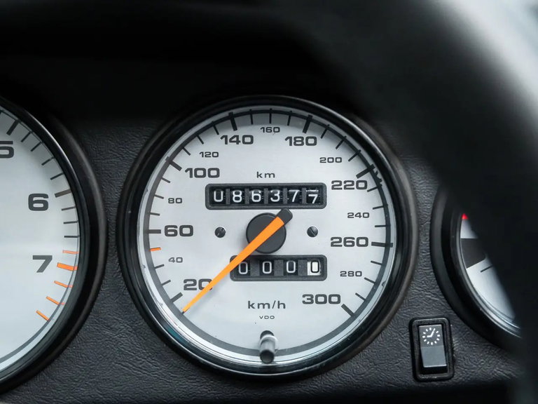 Porsche 993 Carrera 4S