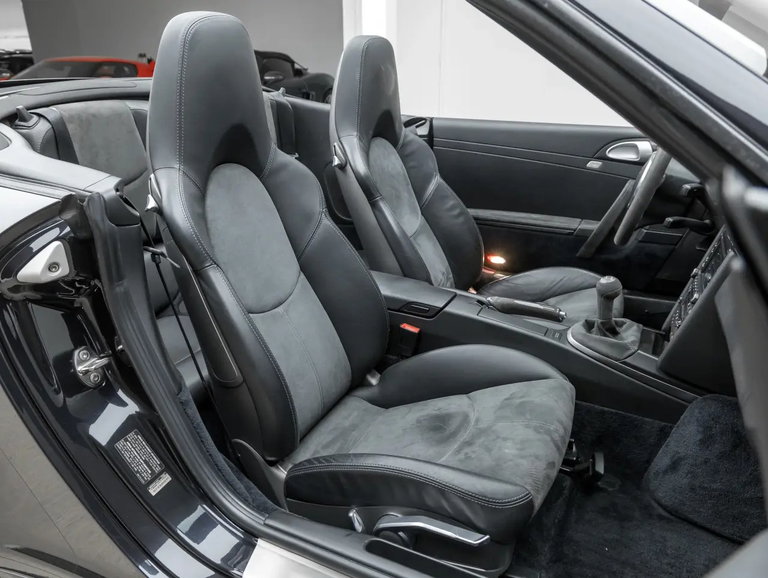 Porsche 997.2 Carrera GTS