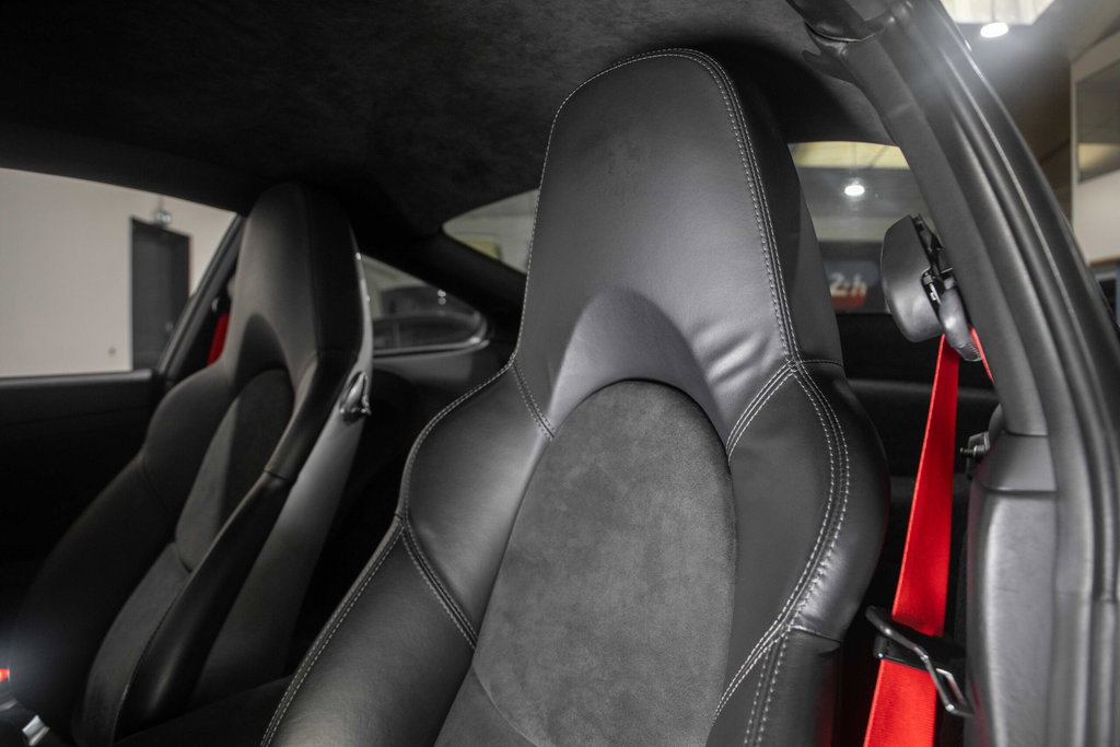 Porsche 997.2 Carrera GTS