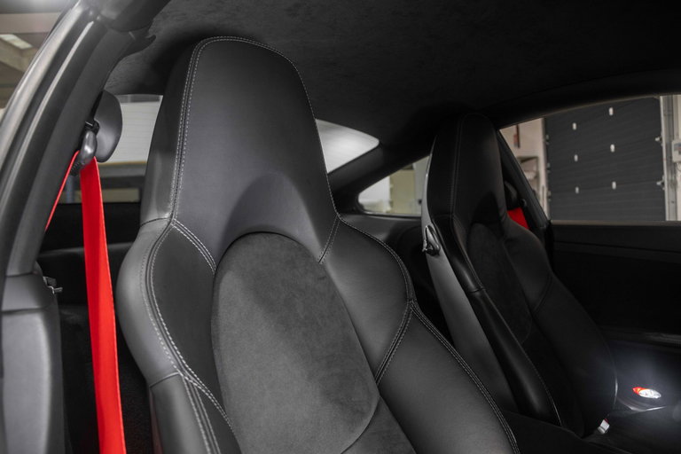 Porsche 997.2 Carrera GTS