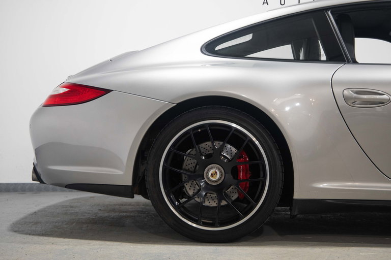 Porsche 997.2 Carrera GTS